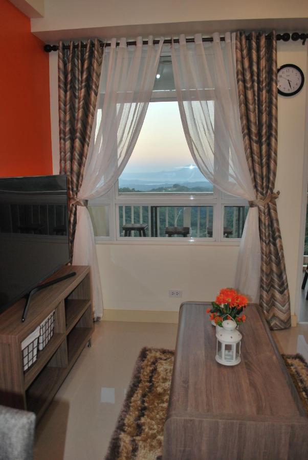 Twinlakes Tagaytay Merlot'S Ll1 1Br Suite W Taal View Tagaytay City Exterior photo